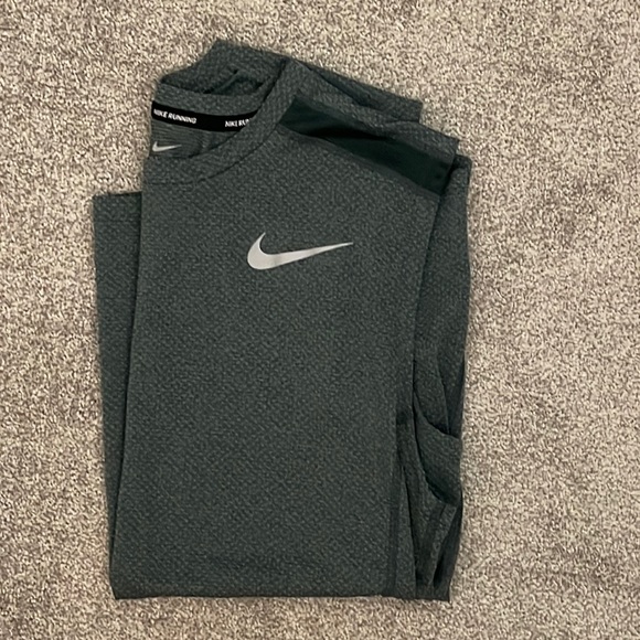 Men’s Nike Running Shirt - Picture 1 of 3